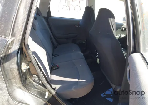 2010 Honda Fit z USA, uszkodzony, nr VIN JHMGE8H23AS011700